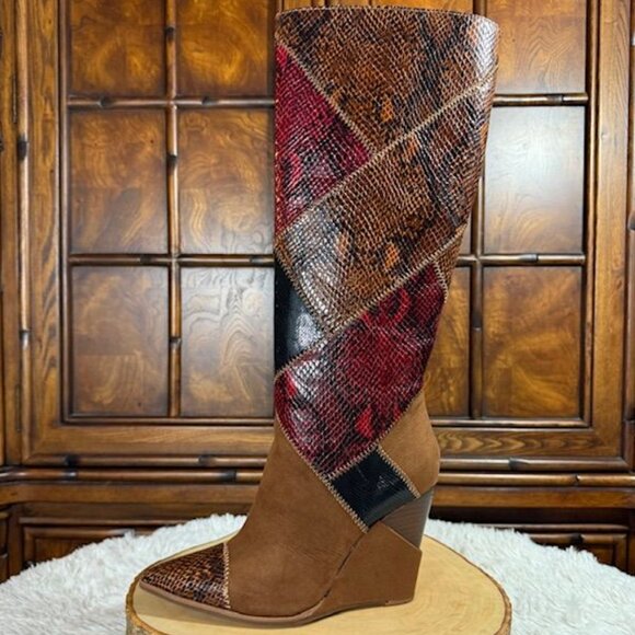 Jessica Simpson Henlee Dark Tan Glossy Desert Snake Combo Textured Wedge Boot - Picture 3 of 16